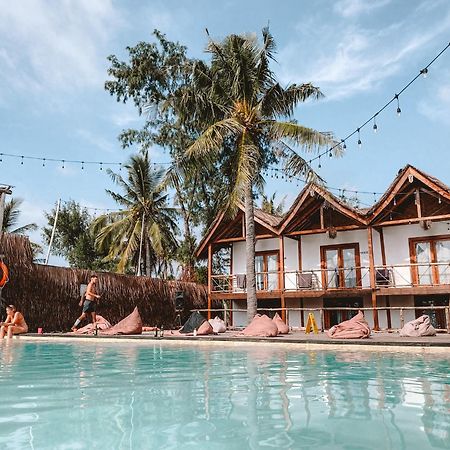 A Pousada Mad Monkey Gili Trawangan Exterior foto