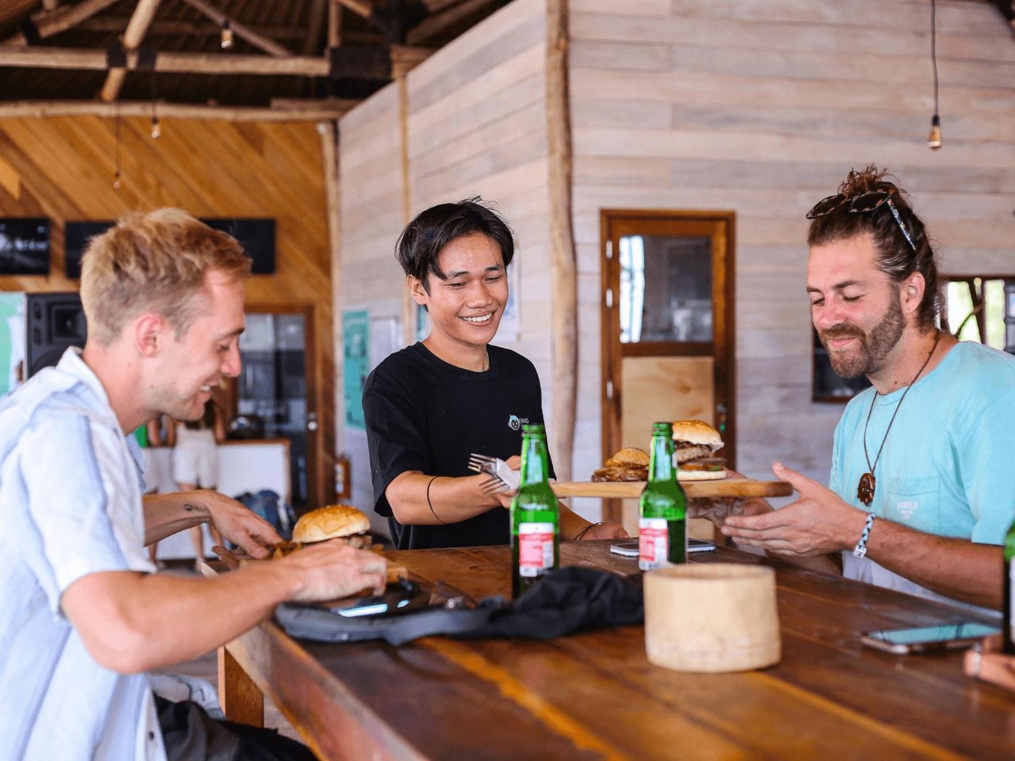 A Pousada Mad Monkey Gili Trawangan Exterior foto Beer in Bali